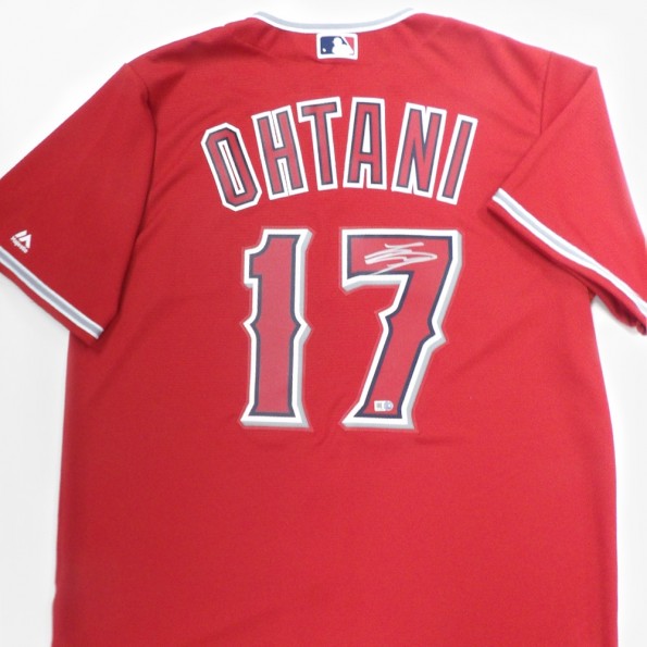 Topps Authentics offers Shohei Ohtani autograph jerseys / Blowout Buzz