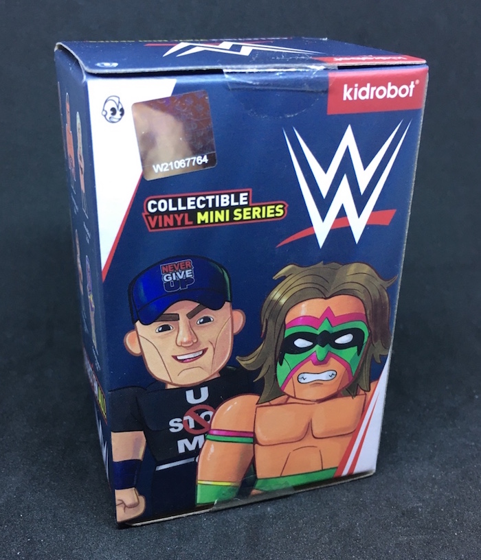 Buzz Break: Kidrobot WWE Vinyl Mini Figure Series (12 packs) / Blowout Buzz