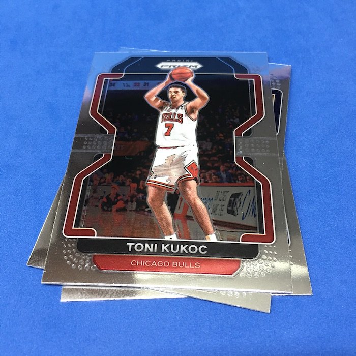 Buzz Break: 2021-22 Panini Prizm NBA cards (hanger pack) / Blowout